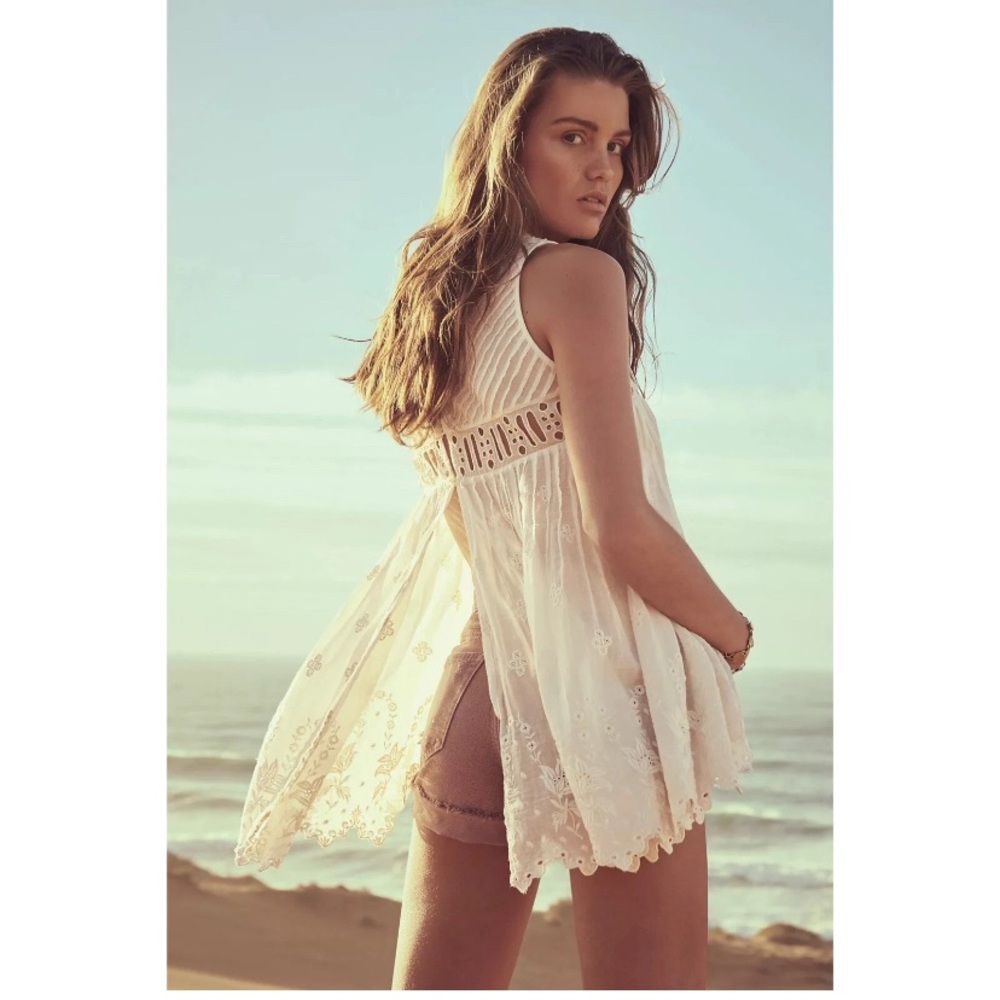 FREE PEOPLE Lace Festival Boho Open Back Tunic Top Ivory Small NWOT